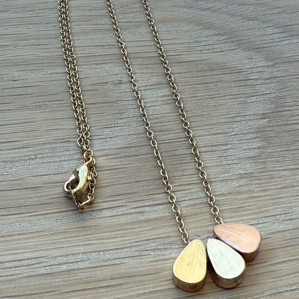 Three Teardrop Necklace in Gold Silver and Bronze (plated)
